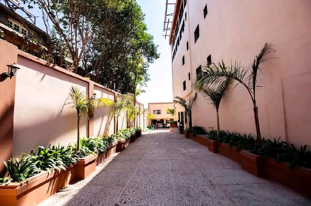 Universital - image 4